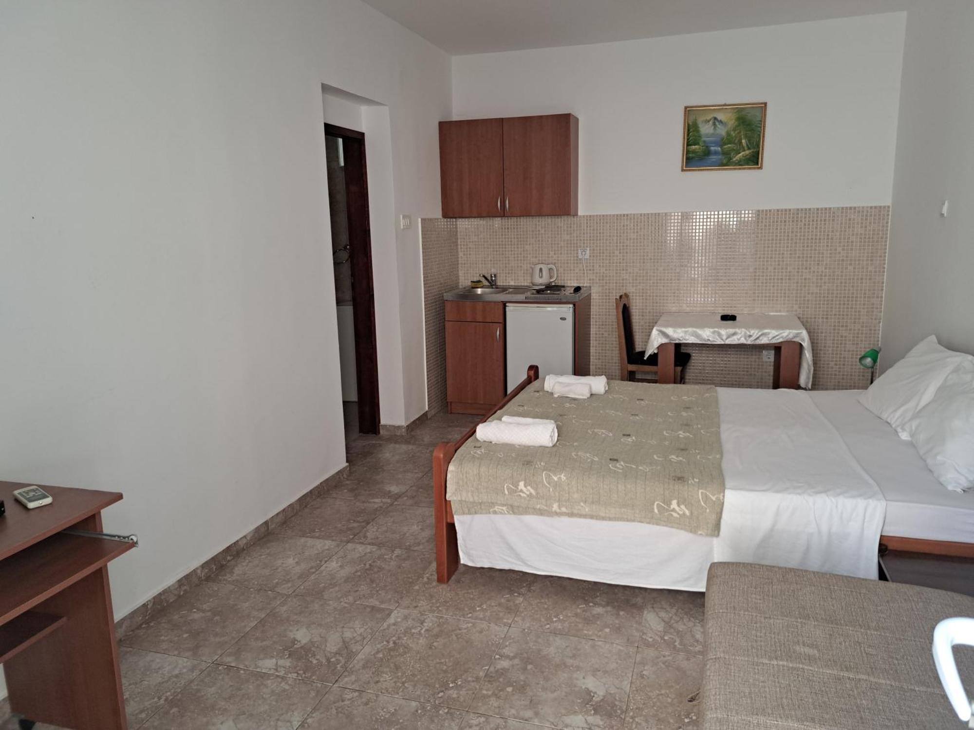 Apartments Dragisic Sveti Stefan Eksteriør billede